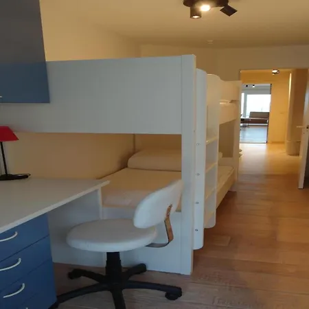 In By The Beach, Cleaning Included * Nieuwpoort